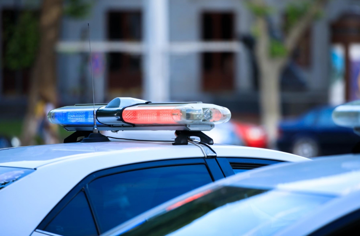 Skandaliczne zdarzenia w Zawierciu: Nietrzeźwi nastolatkowie wzbudzili podejrzenia policji
